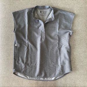 Figs Women's Short Sleeve Medical Top in Heather Gray